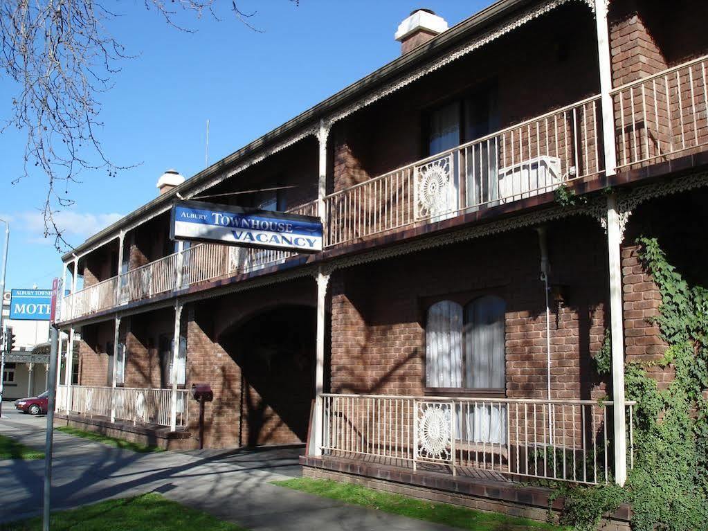 Albury Townhouse Motel Kültér fotó